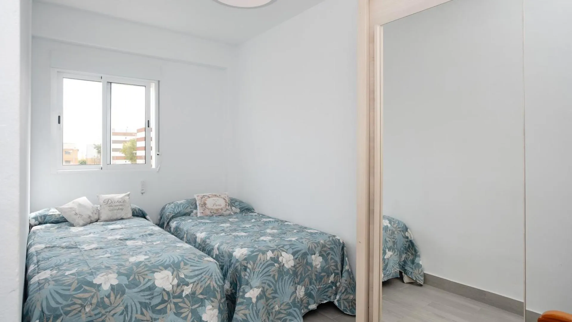 펜션 세비야 Piso En La Oliva Bien Comunicado 빌라